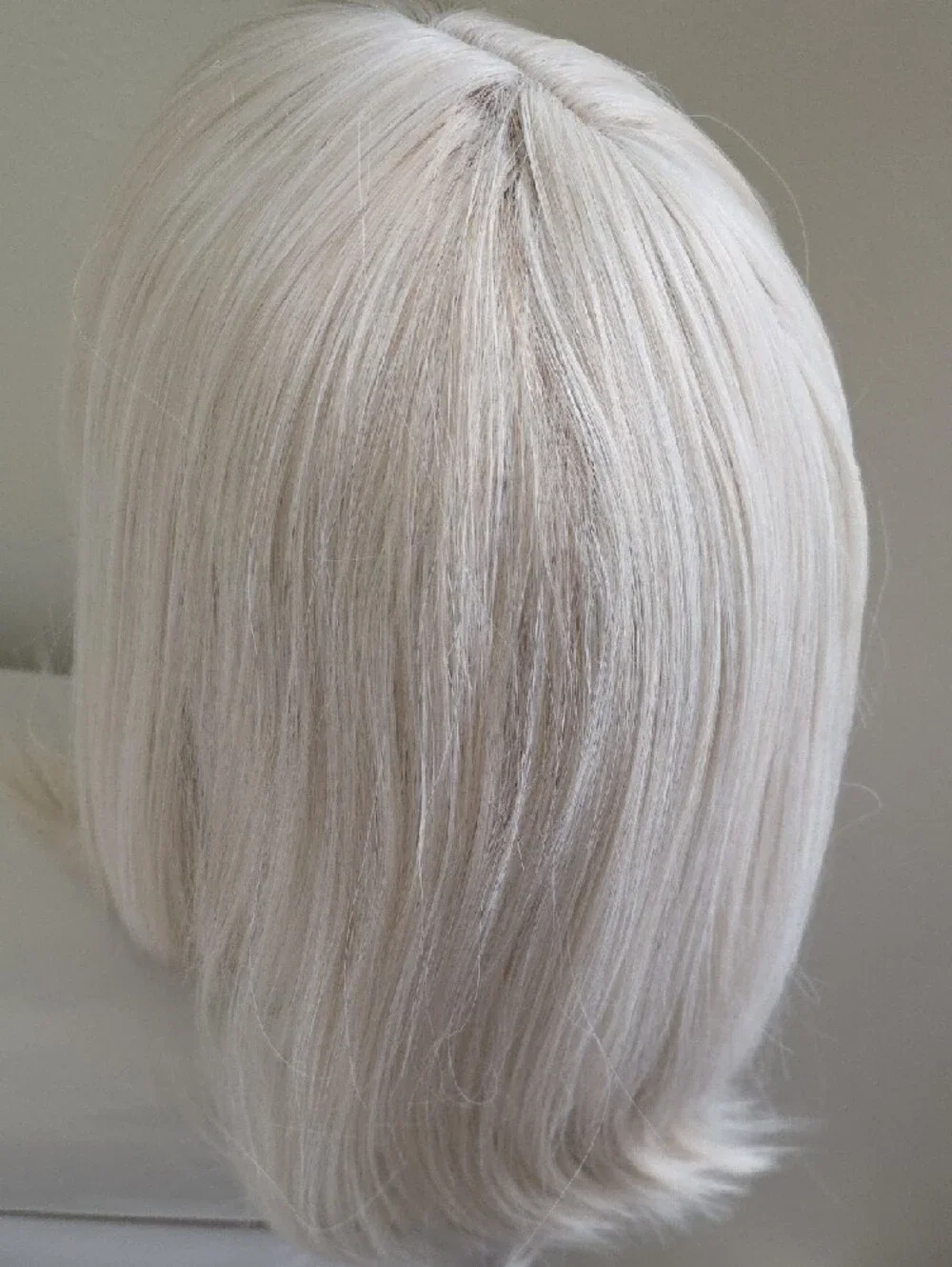 Premium Women's Short Straight Wig with Bangs - Ivory White